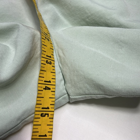 Zara S High Waisted Shorts - Picture 5 of 6